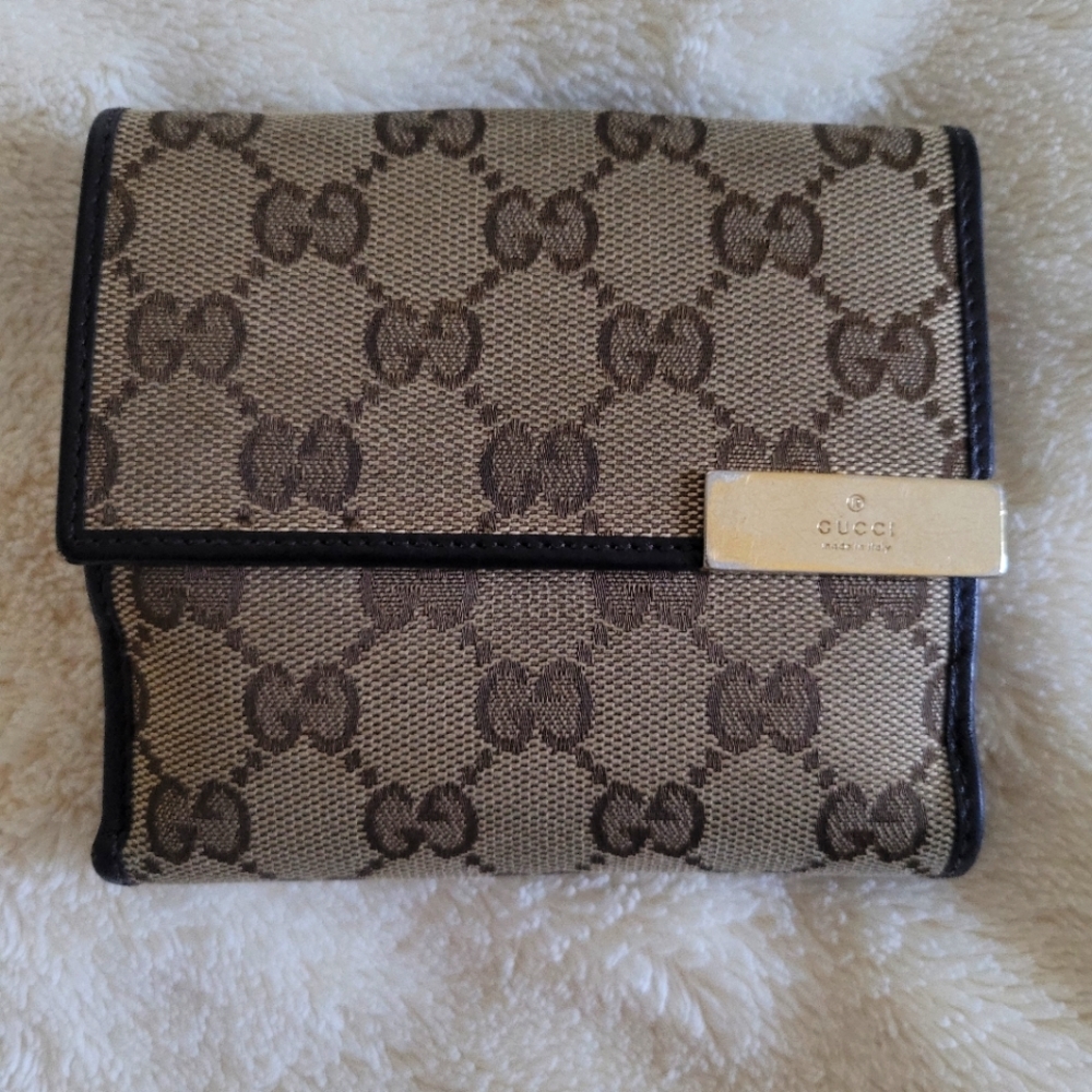 Gucci Bi-Fold Wallet